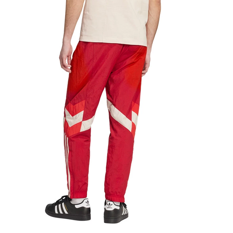 pantalon-largo-adidas-fc-bayern-fanswear-2024-2025-active-maroon-1