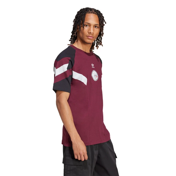 camiseta-adidas-ajax-fanswear-2024-2025-maroon-3