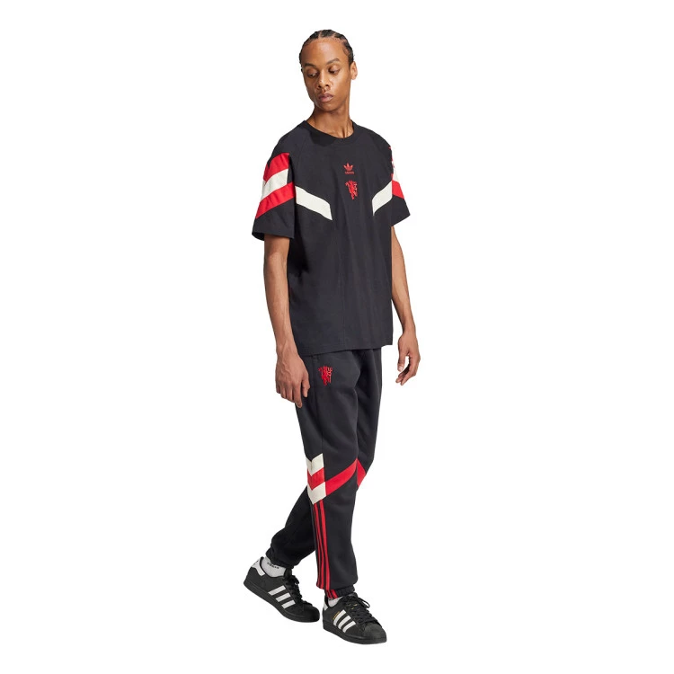 pantalon-largo-adidas-manchester-united-fanswear-2024-2025-black-red-2