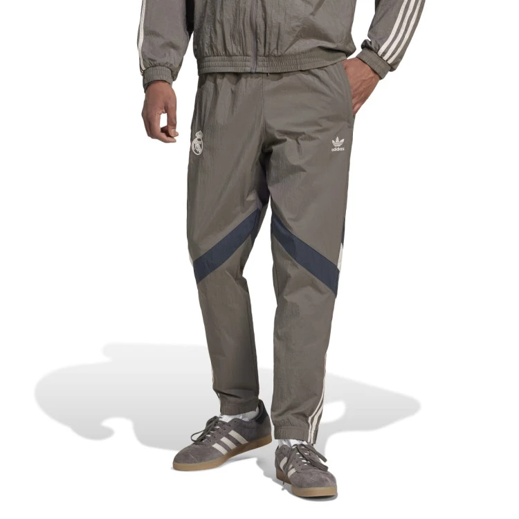 pantalon-largo-adidas-real-madrid-fanswear-2024-2025-charcoal-dark-grey-0