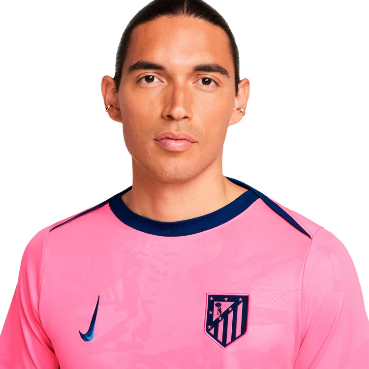 camiseta-nike-atletico-de-madrid-pre-match-2024-2025-pink-glow-blue-void-blue-void-2