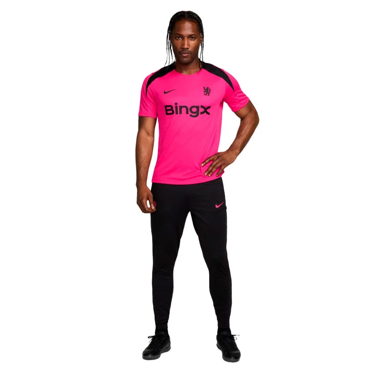 camiseta-nike-chelsea-fc-training-2024-2025-pink-prime-pink-prime-black-black-4