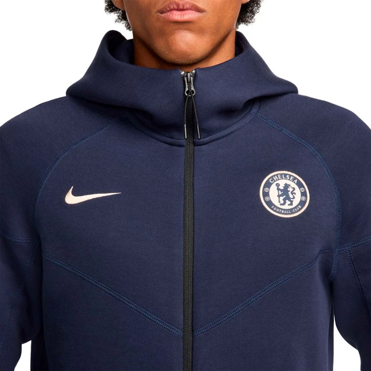 chaqueta-nike-chelsea-fc-fanswear-2024-2025-obsidian-guava-ice-3