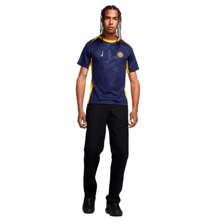 camiseta-nike-inter-milan-pre-match-2024-2025-blackened-blue-university-gold-lyon-blue-3