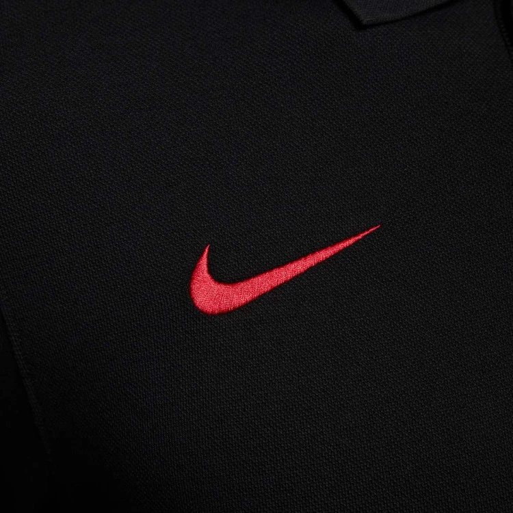 polo-nike-liverpool-fc-fanswear-2024-2025-black-gym-red-4