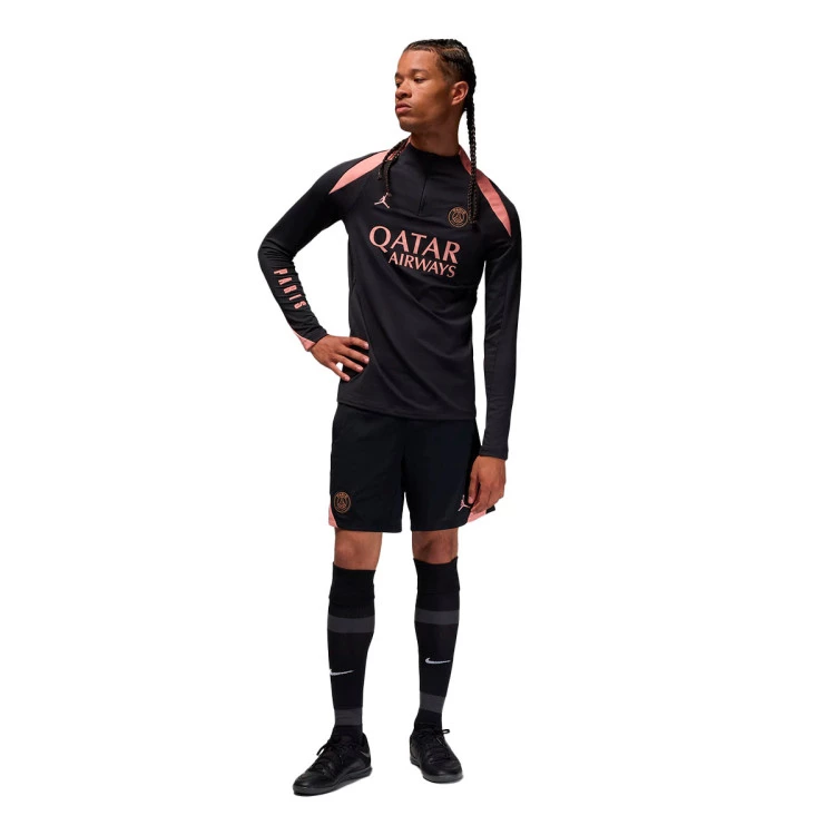 pantalon-corto-nike-psg-training-2024-2025-black-rust-pink-mtlc-red-bronze-5