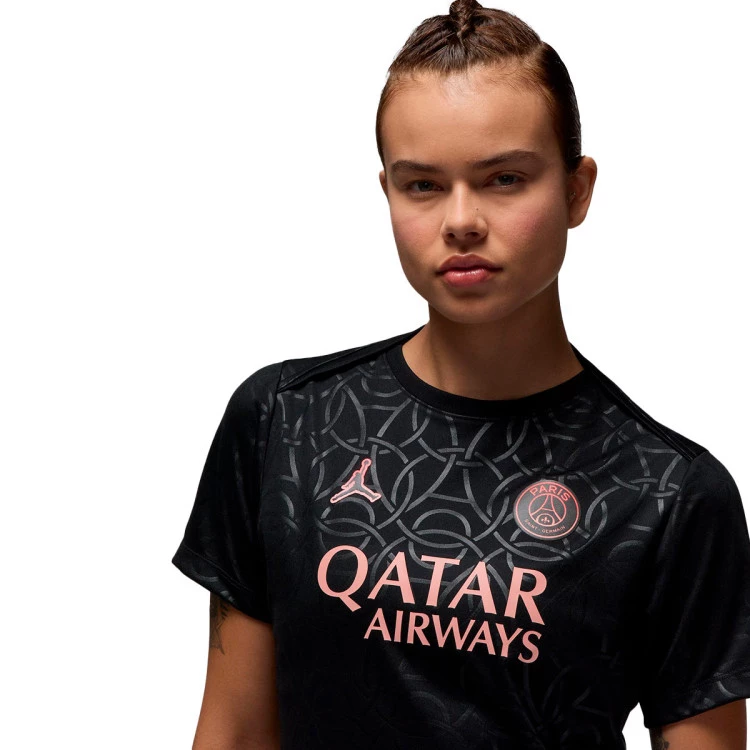 camiseta-nike-psg-pre-match-2024-2025-mujer-black-rust-pink-mtlc-red-bronze-2