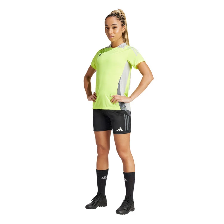 camiseta-adidas-tiro-24-competition-mujer-team-solar-yellow-4