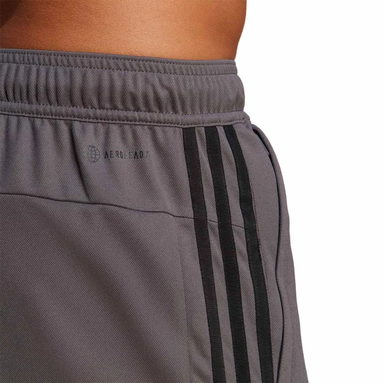 pantalon-corto-adidas-train-essentials-grey-five-black-3