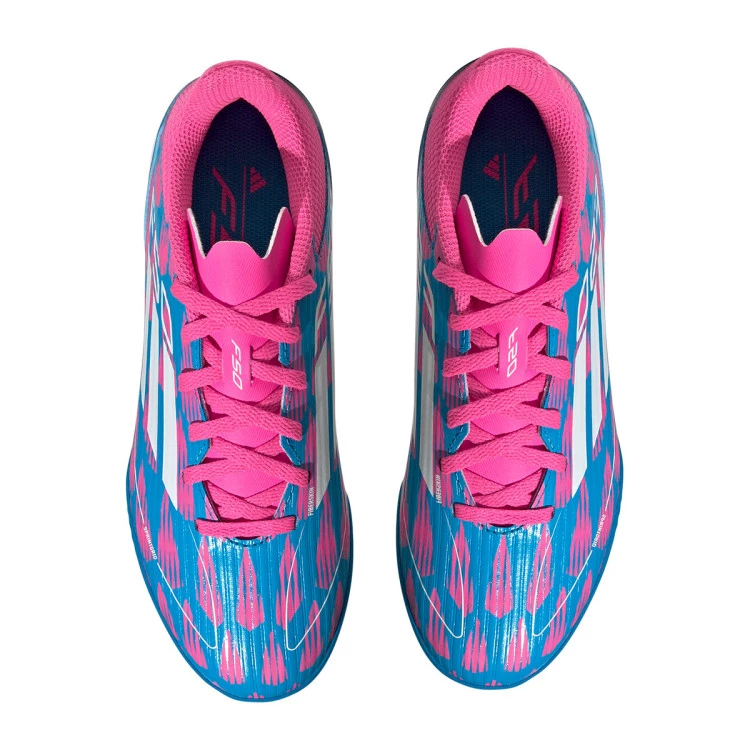 bota-adidas-f50-league-turf-nino-solar-blue-white-solar-pink-4