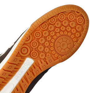 OUTSOLE-3