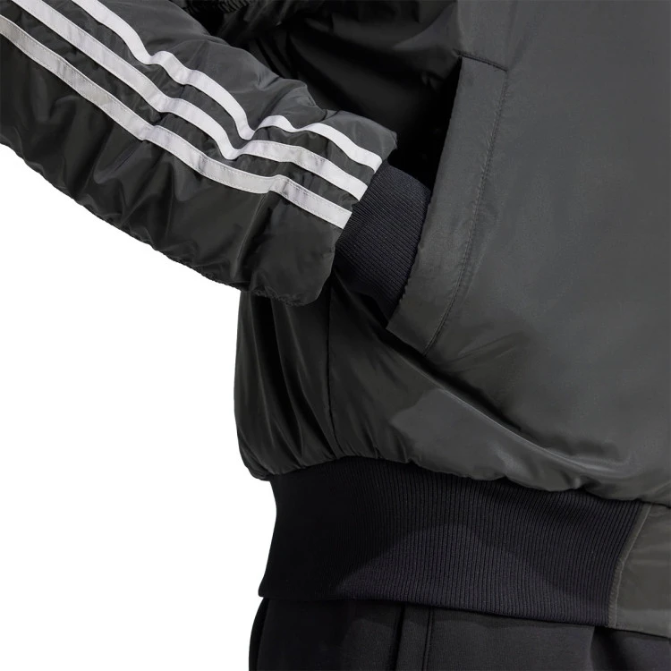 chaqueta-adidas-juventus-edicion-especial-2024-2025-black-grey-4