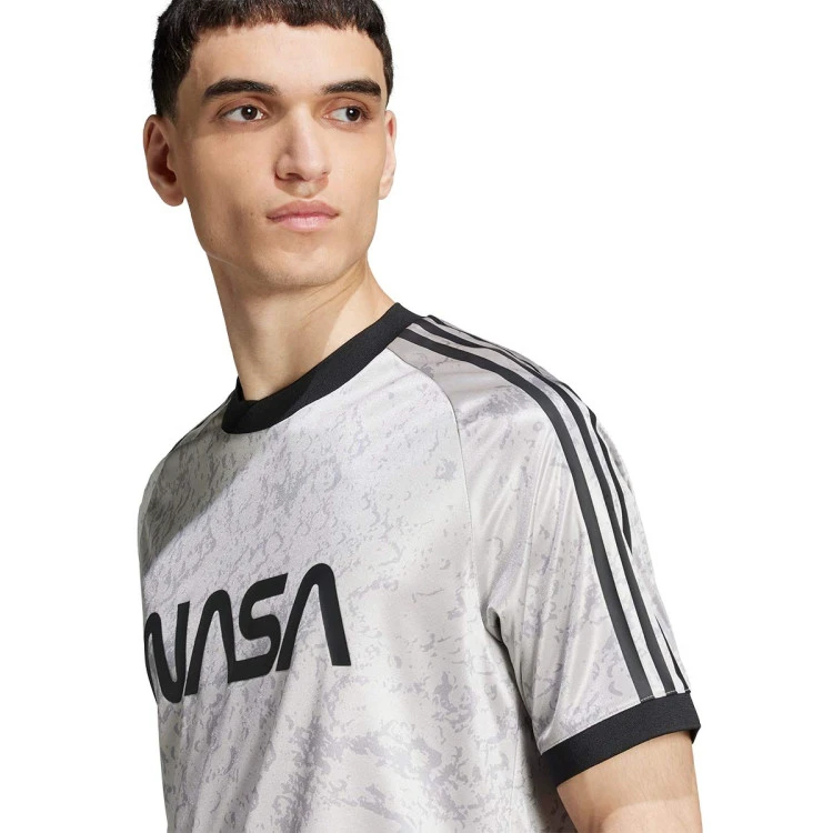 camiseta-adidas-juventus-edicion-especial-2024-2025-black-grey-4