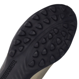 OUTSOLE-3