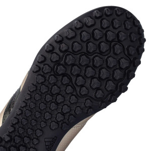 OUTSOLE-3