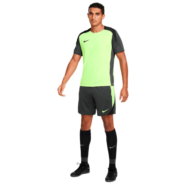 camiseta-nike-dri-fit-strike-volt-anthracite-black-4