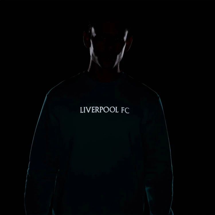 sudadera-nike-liverpool-fc-fanswear-2024-2025-washed-teal-metallic-silver-no-sponsor-7