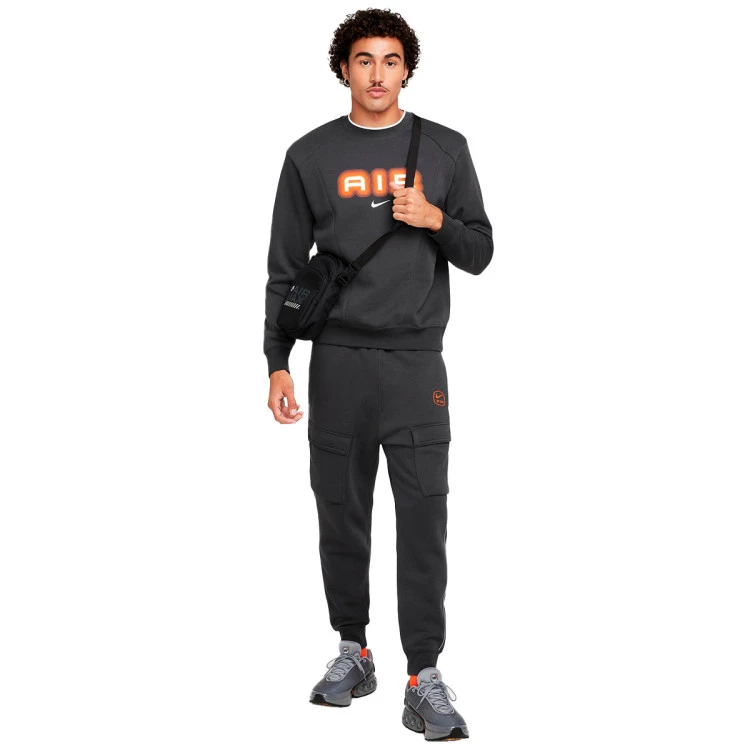 sudadera-nike-swoosh-air-crew-fleece-anthracite-safety-orange-3