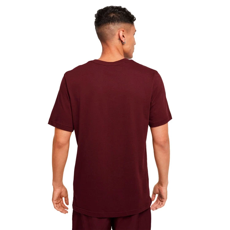 camiseta-nike-swoosh-air-graphic-burgundy-crush-lt-photo-blue-1