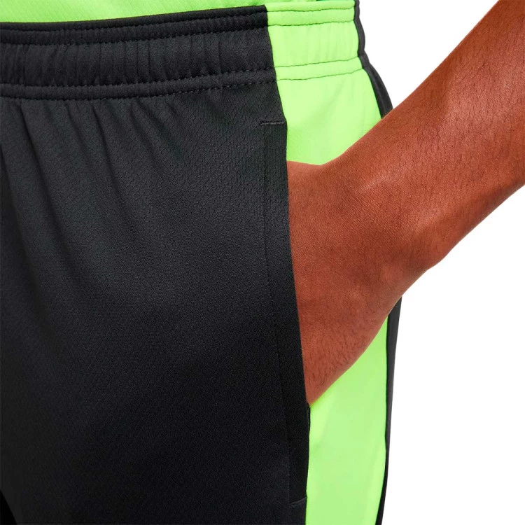 pantalon-corto-nike-dri-fit-strike-anthracite-volt-black-volt-4