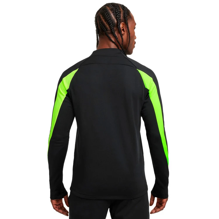 sudadera-nike-academy-winter-warrior-black-volt-reflective-silv-1