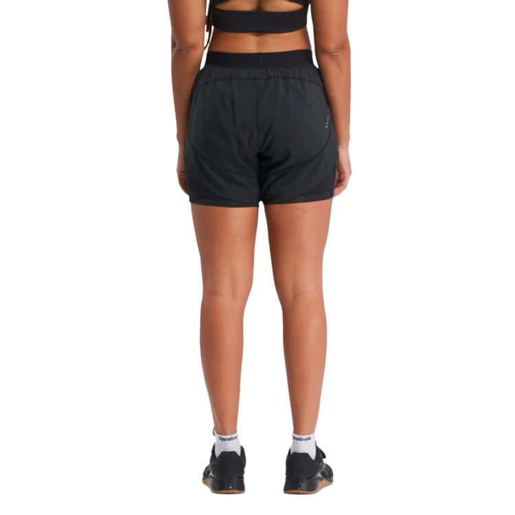 pantalon-corto-reebok-running-2-in-1-short-nghblk-1