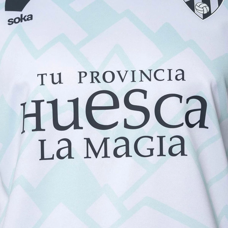 camiseta-soka-sociedad-deportiva-huesca-segunda-equipacion-2024-2025-ice-white-sdh-green-5