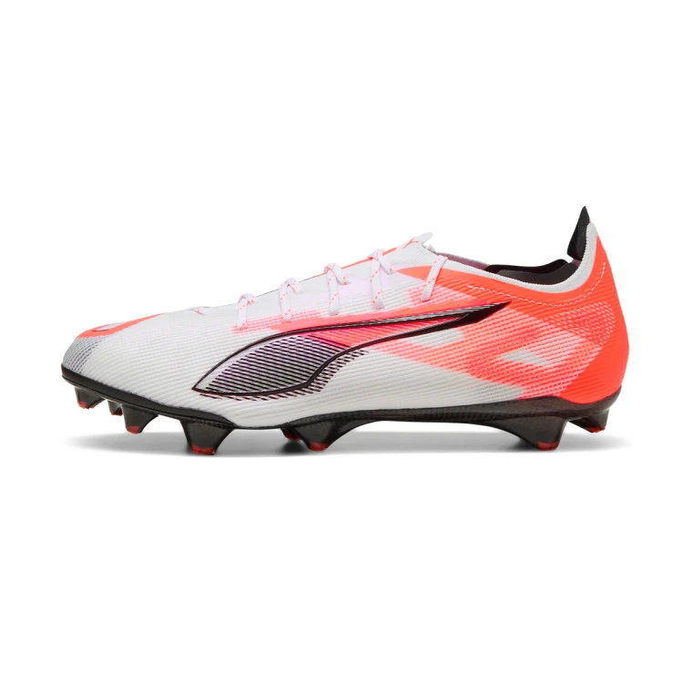 bota-puma-ultra-5-carbon-fg-white-white-glowing-red-2