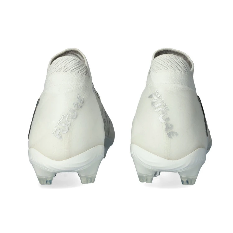 bota-puma-future-8-ultimate-fg-white-silver-mist-cool-light-gray-4