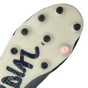 OUTSOLE-3