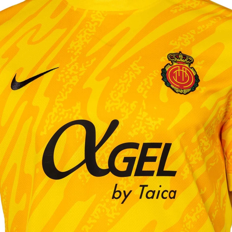 camiseta-nike-rcd-mallorca-equipacion-portero-2024-2025-tour-yellow-university-gold-5