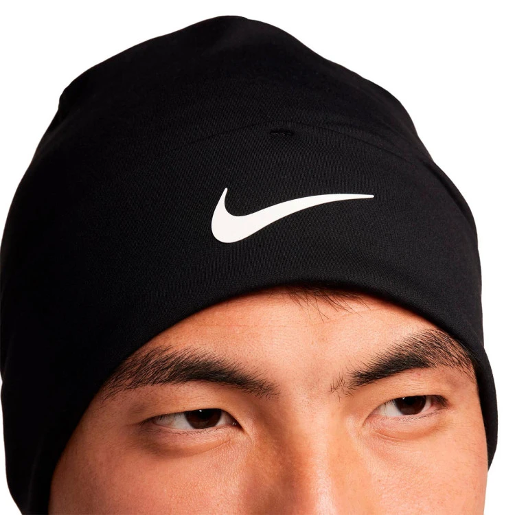 gorro-nike-nike-peak-black-white-3