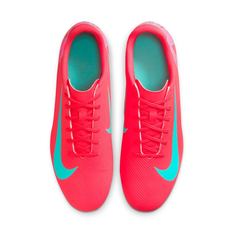 bota-nike-vapor-16-club-fgmg-ember-glow-aurora-green-5