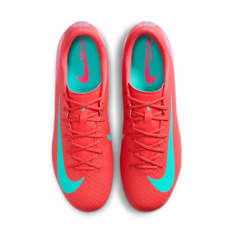 bota-nike-air-zoom-mercurial-vapor-16-academy-fgmg-ember-glow-aurora-green-4