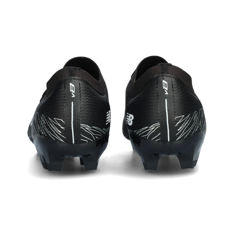 bota-new-balance-furon-team-fg-v8-negro-4