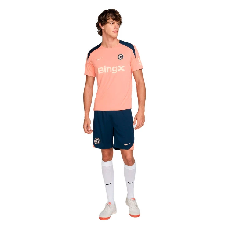 camiseta-nike-chelsea-fc-training-2024-2025-apricot-agate-obsidian-guava-ice-7