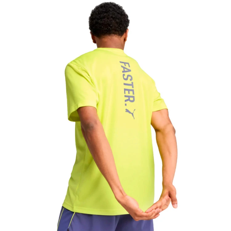 camiseta-puma-graphics-running-faster-lemon-sherbert-1