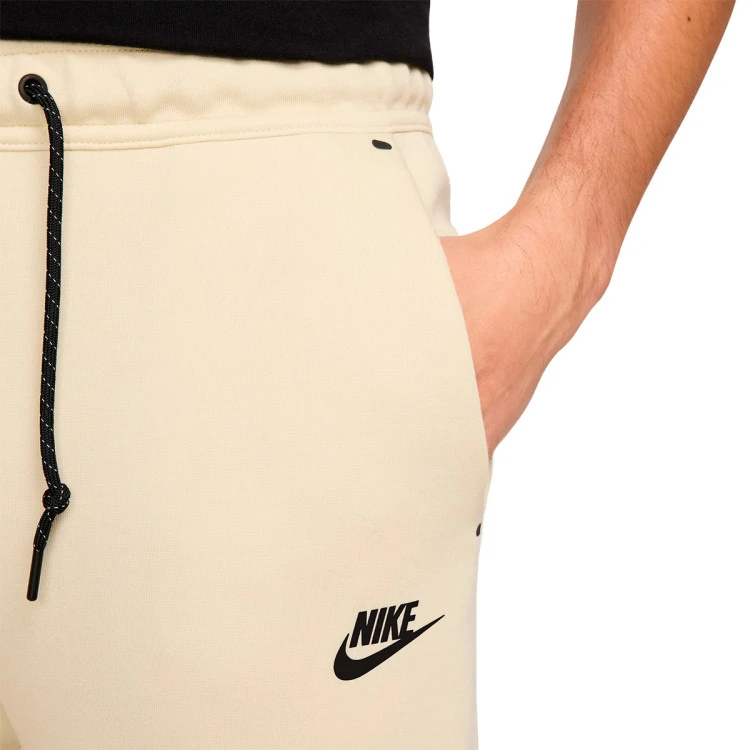 pantalon-largo-nike-tech-fleece-khaki-black-3