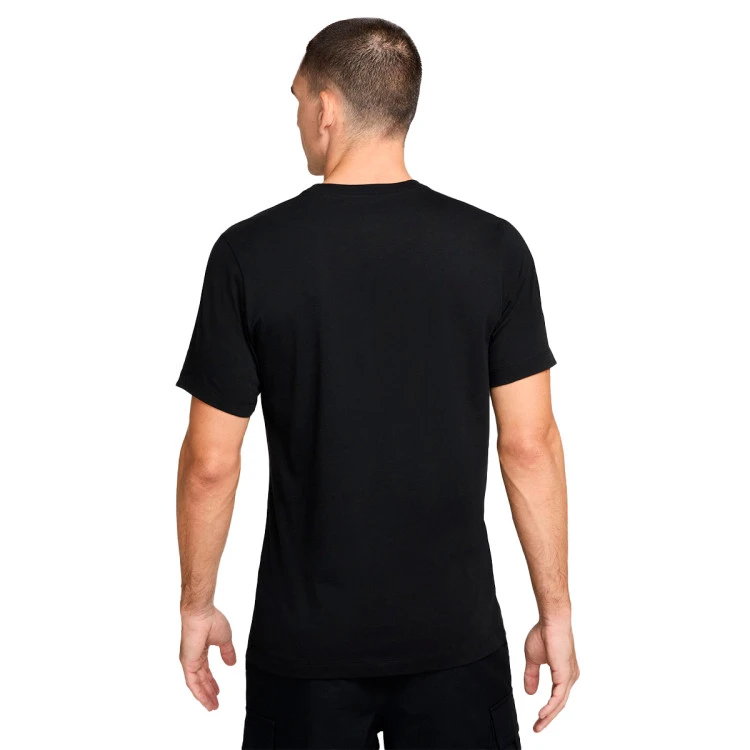 camiseta-nike-sportswear-2-black-1