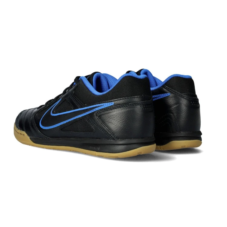 zapatilla-nike-gato-negro-5