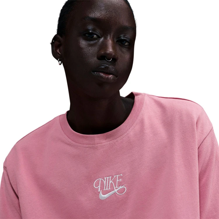 camiseta-nike-sportswear-crop-mujer-elemental-pink-2