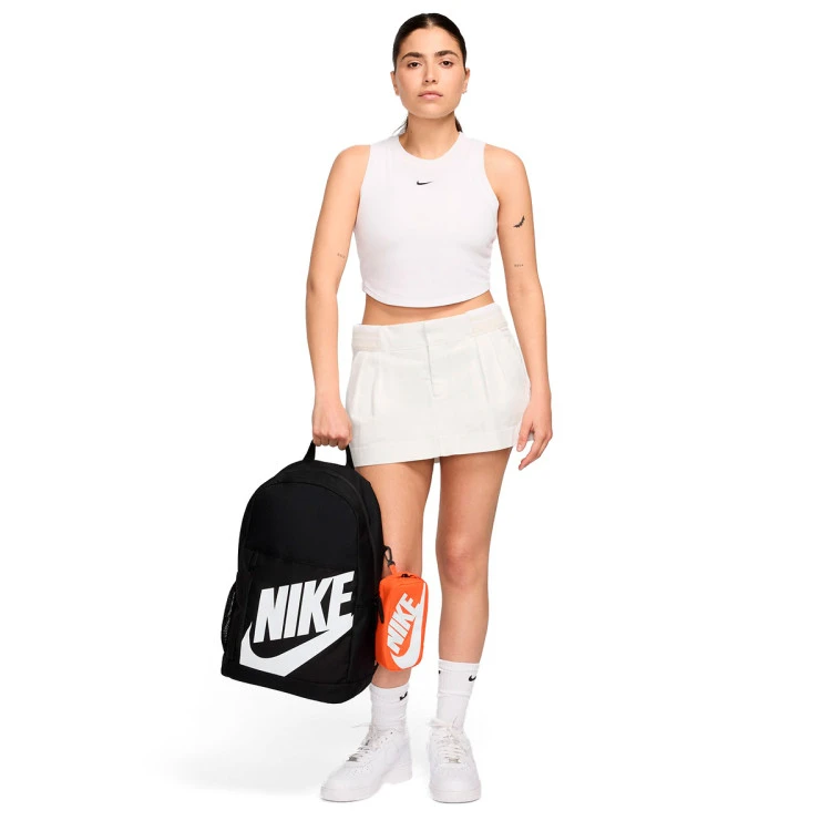 mochila-nike-elemental-20l-black-orange-white-6