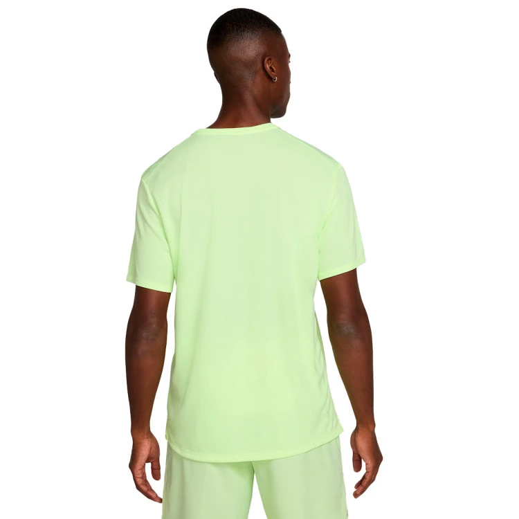 camiseta-nike-run-energy-miler-barely-volt-1