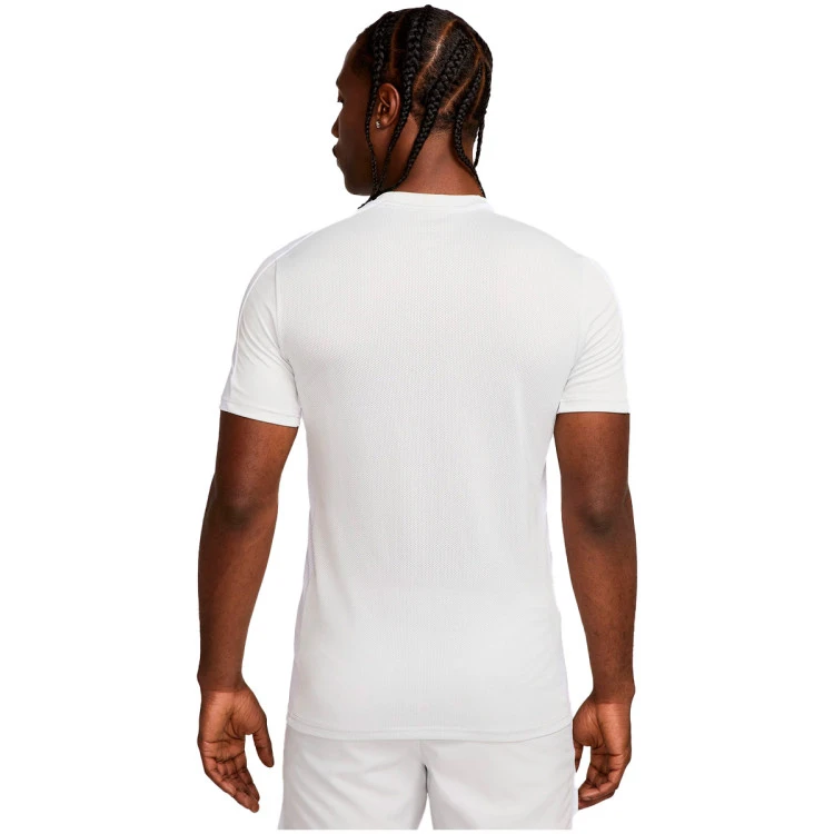 camiseta-nike-academy-23-graphic-photon-dust-white-dynamic-turq-1