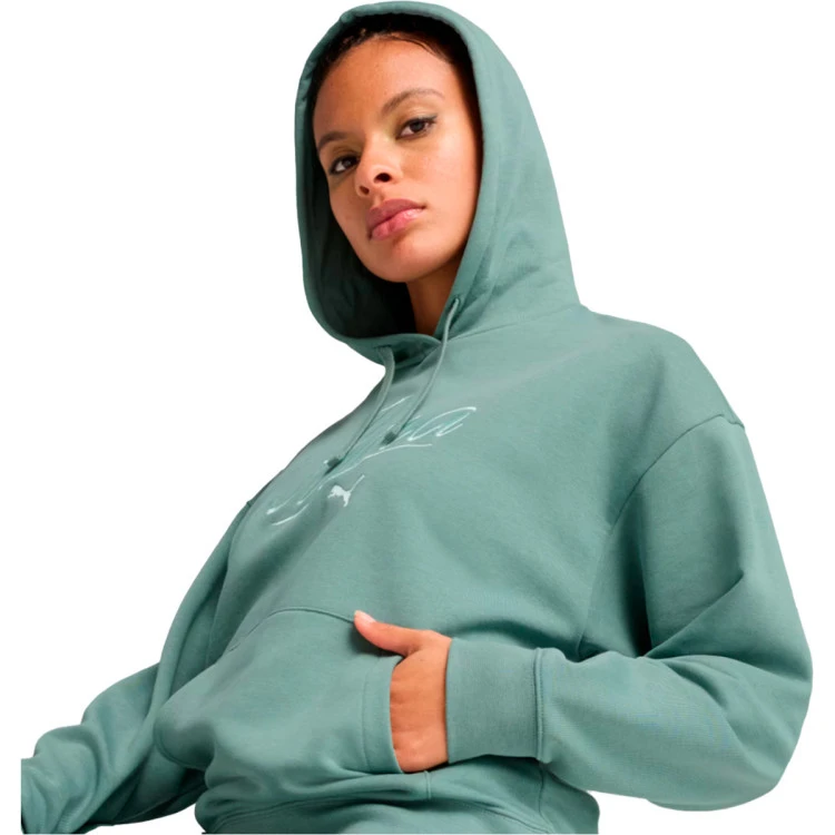 sudadera-puma-essentials-script-comfort-mujer-green-moon-2