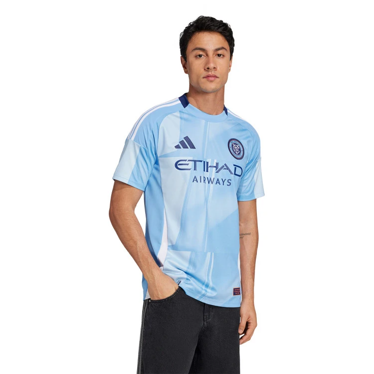 camiseta-adidas-new-york-city-primera-equipacion-2025-bahia-light-blue-4