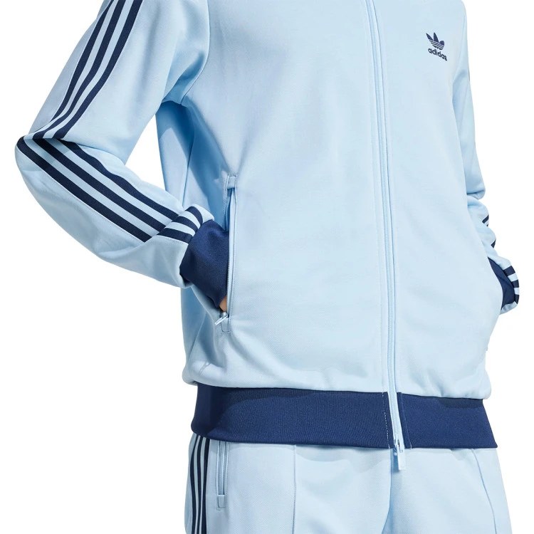 chaqueta-adidas-classic-tt-clear-sky-night-indigo-3