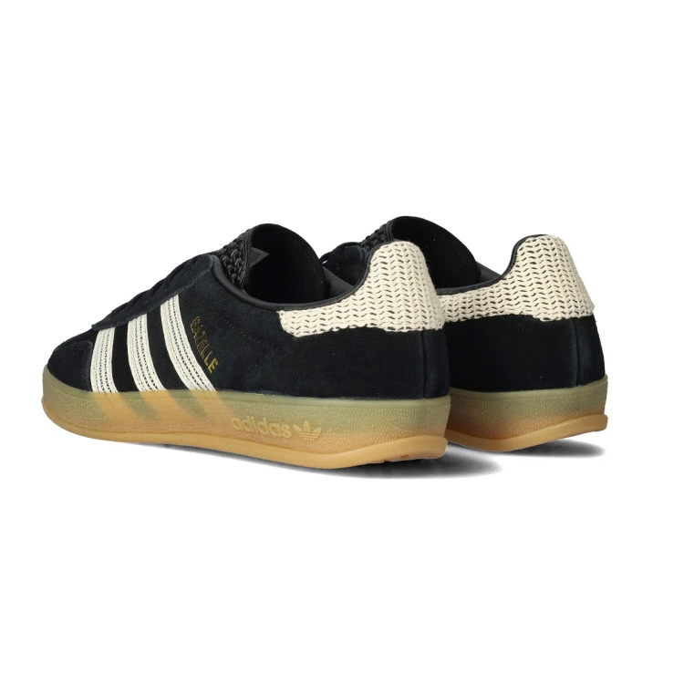 zapatilla-adidas-gazelle-indoor-w-core-black-wonder-white-gum-3-5