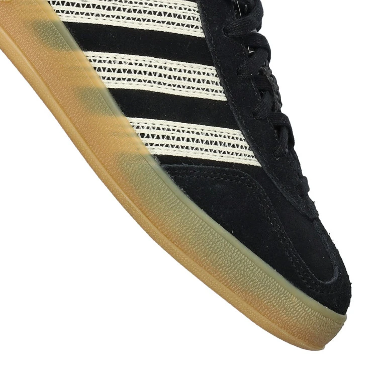 zapatilla-adidas-gazelle-indoor-w-core-black-wonder-white-gum-3-6