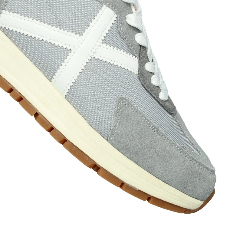 zapatilla-munich-versatile-gris-6